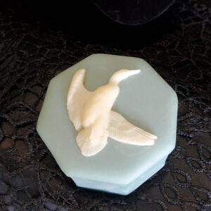 Incolay Blue Octagonal Jewelry Trinket Box Duck Top 3D